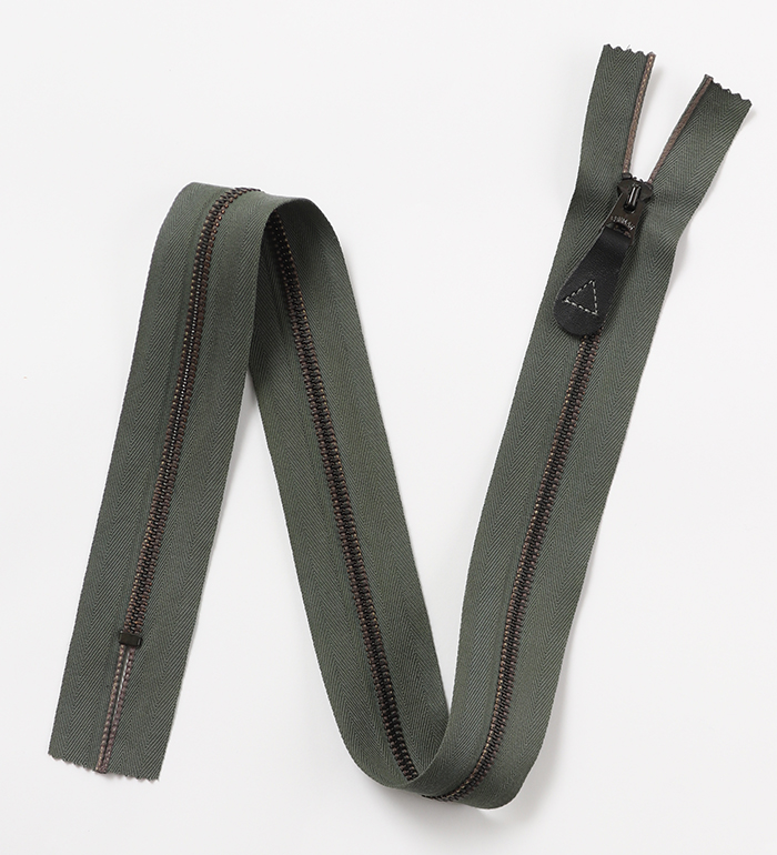Conmar, M53, #5, Closed End Zipper, Black Teeth(Anodized finish), Interlocking, Sage Green Tape, 62cm, NOS