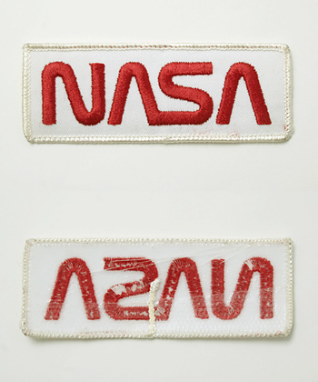 US 70��80's NASA �͡���ѥå�����å�ʸ������/10.5 x 4.0 cm/��ʪ��̤����