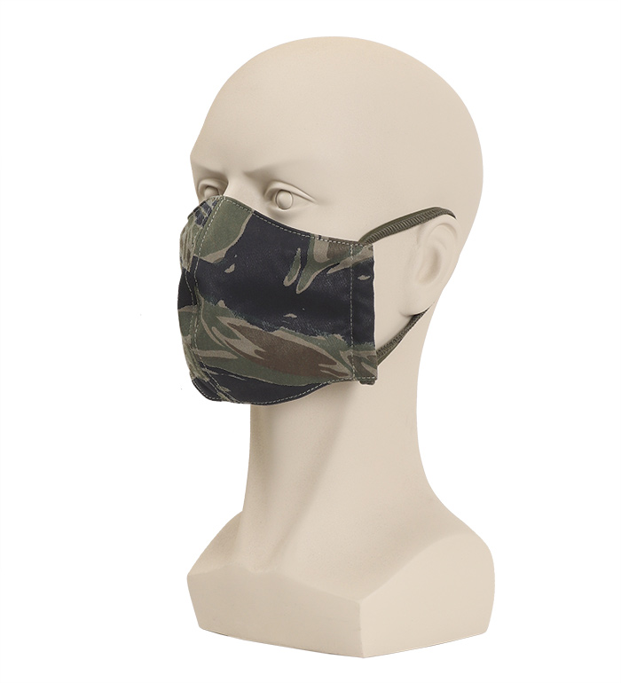 �ȥ���С����������� �ե������ޥ���/M.O.C.�������