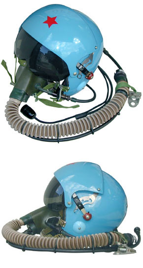 中国軍(人民解放軍) MIGパイロット用フライトヘルメット&酸素マスク 