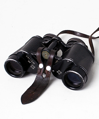スイス軍 60's 双眼鏡/ 8 x 30 Armee-Modell/Kern社/専用ストラップ 