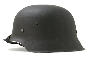 WWII ドイツ軍(WH/WSS) M42 スティール・ヘルメット/ブラックグリーン 