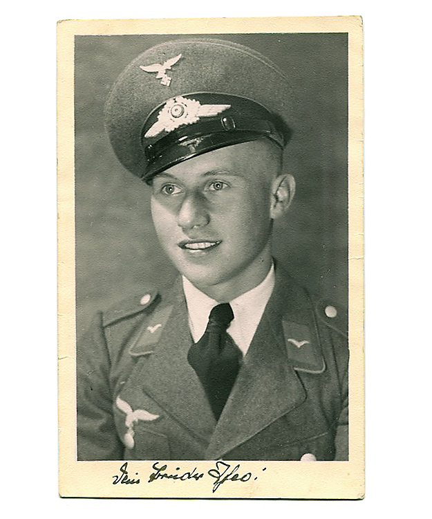 WWII �ɥ��ķ�������ݡ��ȥ졼��/��ʪ������